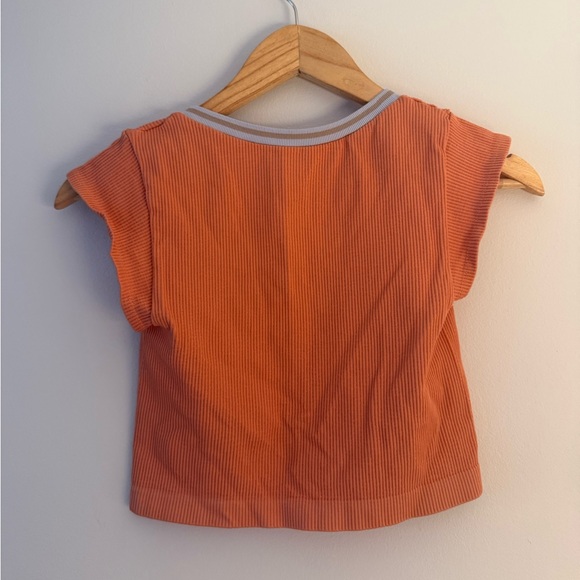 Urban Outfitters Out From Under Go For Gold Seamless Ribbed Cap Sleeve Crop Top - Picture 7 of 9